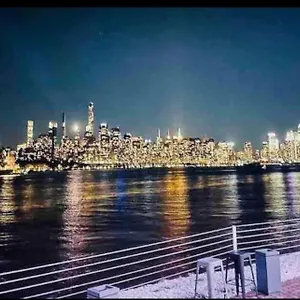 Cozy Close To New York Apartamento North Bergen